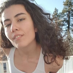 Meet your Posher, Celine